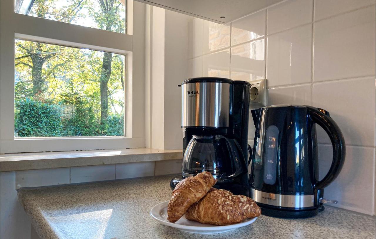 Nice Home In Putten With Kitchen Bagian luar foto