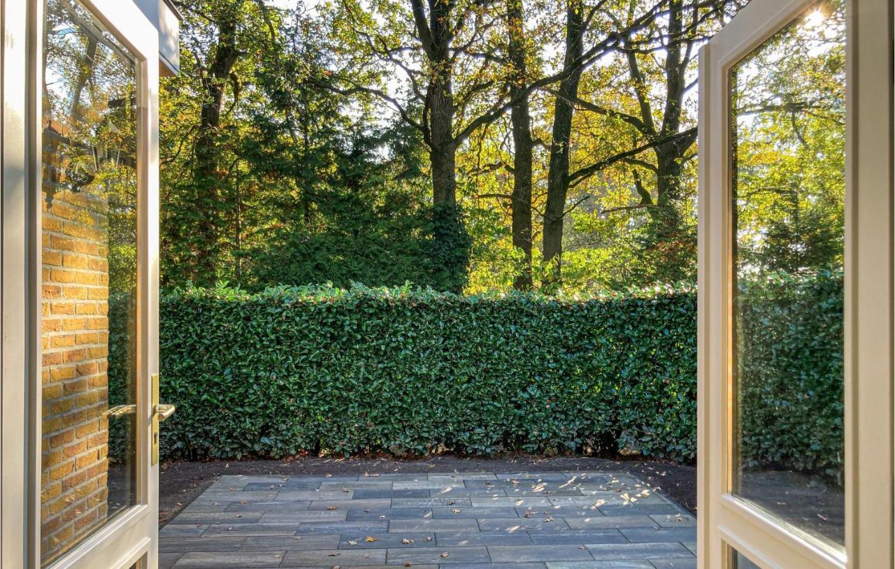 Nice Home In Putten With Kitchen Bagian luar foto
